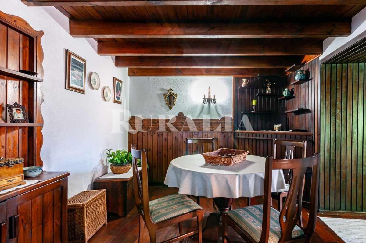 Casa Carmen 5 Situada En Una Zona Muy Tranquila A Collera Extérieur photo